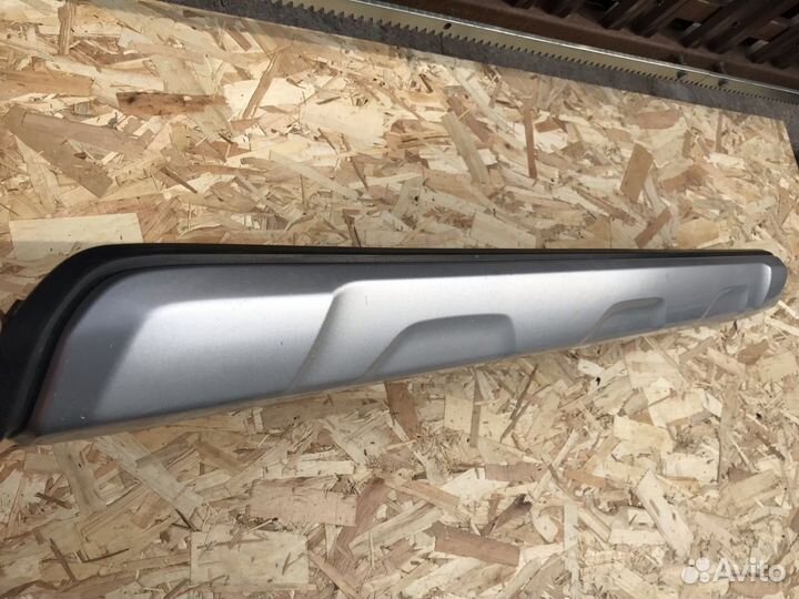 Накладка переднего бампера Subaru Forester 5 SK