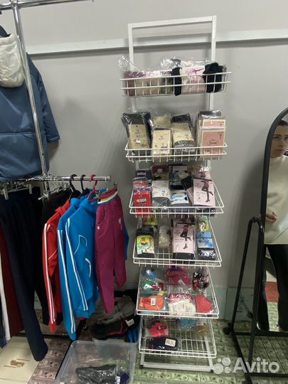 Оборудование для магазина одежды бу