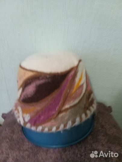 Шапки зимние,осенние натуральные женские