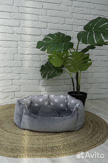 Лежанка для собак и кошек