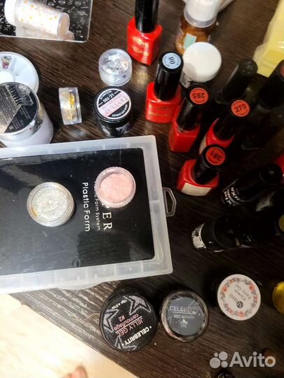 Для наращивания ногтей