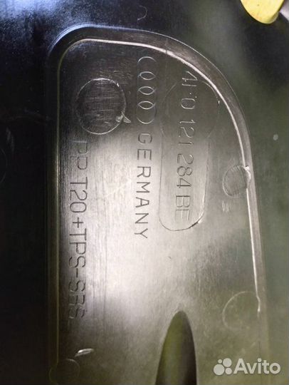 Пыльник радиатора передний правый Audi A6