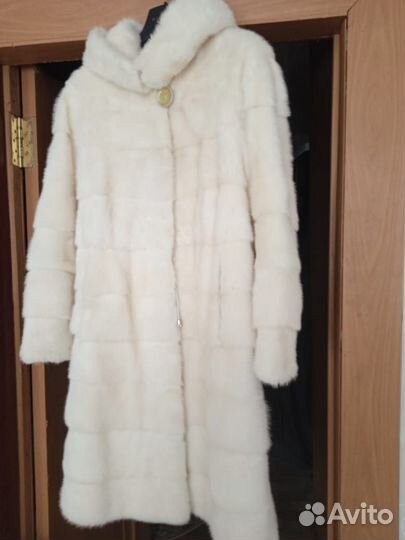 Шуба норковая с капюшоном 46-48 Италия