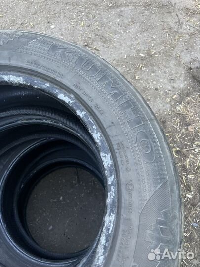 Kumho I'Zen RV Asymmetric 225/60 R17