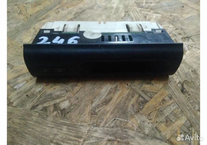 Часы Ford Mondeo 1