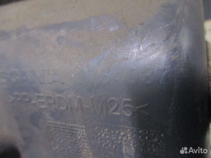 Кожух рулевой колонки Scania 1764037