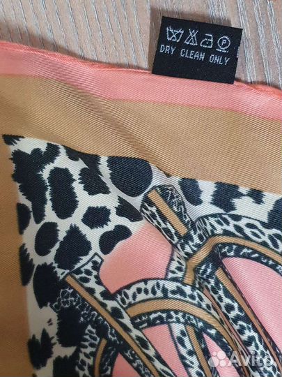 Шелковый платок Roberto Cavalli