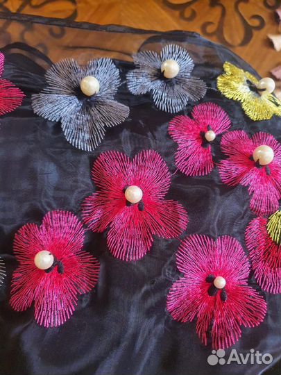 Юбка чёрная органза вышивка цветы Miu Miu