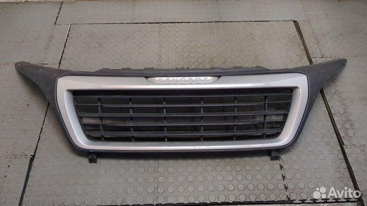 Решетка радиатора Peugeot Boxer 2014, 2015