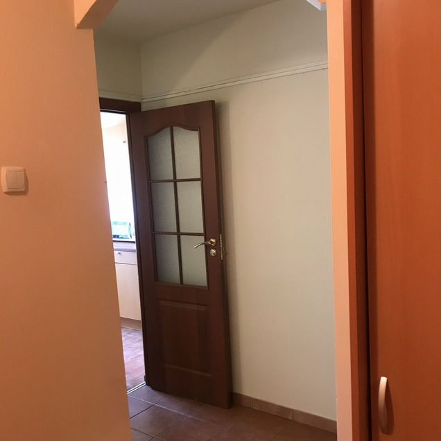 2-к. квартира, 39 м², 3/9 эт.