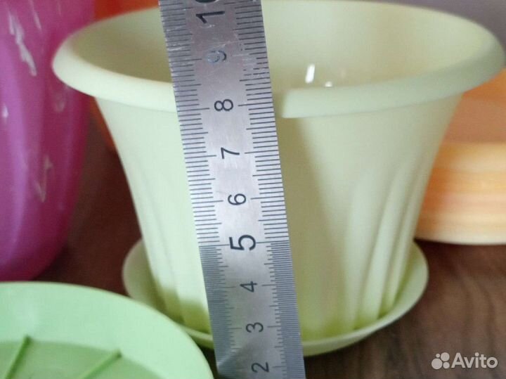 Цветочные горшки пластик