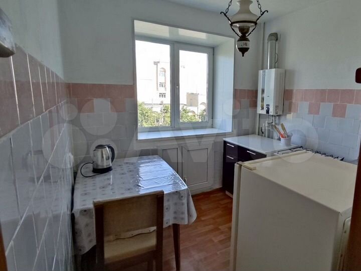 2-к. квартира, 42 м², 4/5 эт.