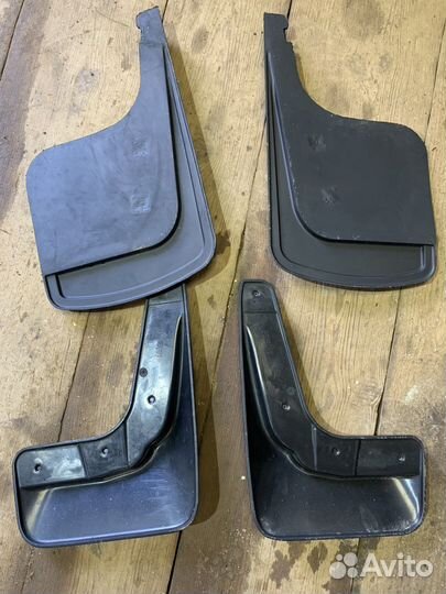 Брызговики универсальные