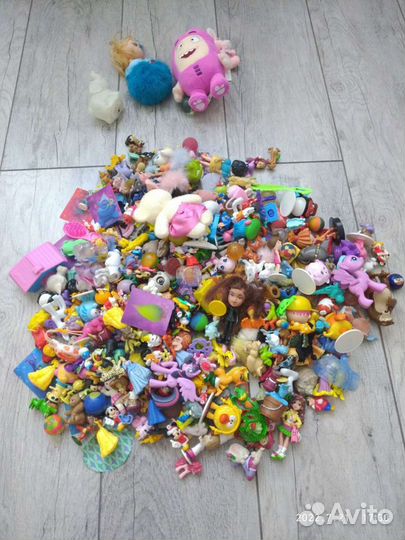 Коллекционные игрушки Киндеры