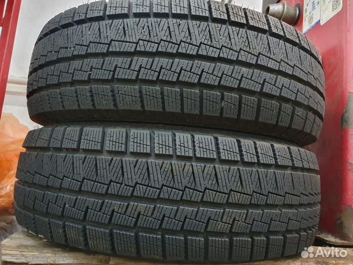 Kapsen SnowShoes AW33 185/65 R15