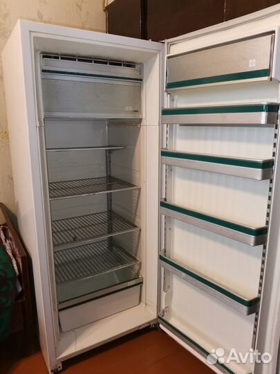 Холодильник ЗИЛ б/у