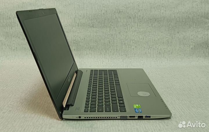 Ноутбук Asus Core i5, GT 740M,SSD256