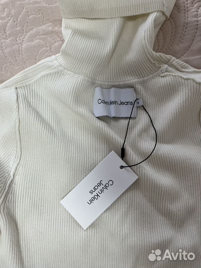 Платье Calvin Klein M