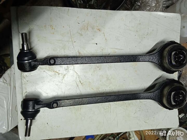 Рычаги перед комплект dodge Challenger