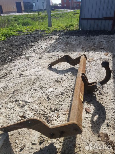 Фаркоп на renault logan 2