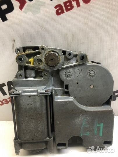 Мотор люка Volkswagen Vento седан 1.8 AAM 1992