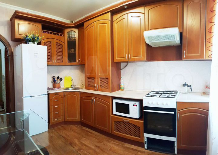 2-к. квартира, 65 м², 1/2 эт.