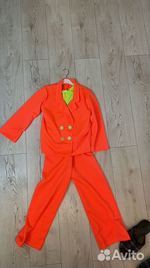 Танцевальный костюм