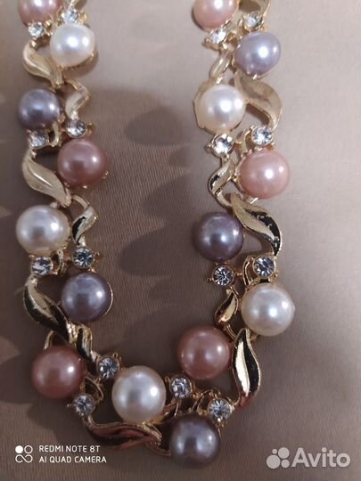 Комплект бижутерии,колье и серьги