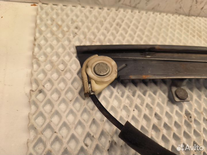 Стеклоподъёмник левый электро Chevrolet Lanos