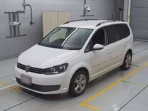 Volkswagen Touran 1.4 AMT, 2013, 67 000 км, с пробегом, цена 840 000 руб.