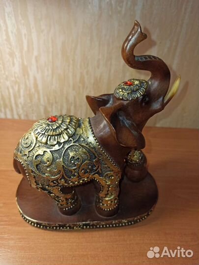 Слон (керамика)