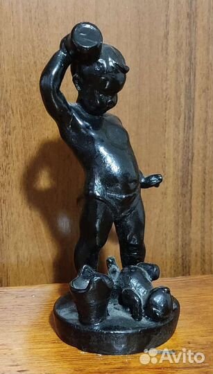 Статуэтки чугун