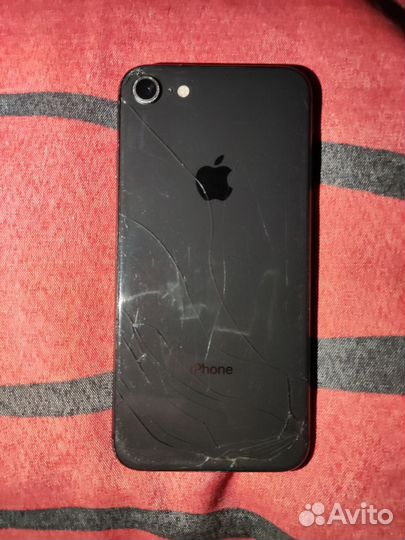 iPhone 8, 64 ГБ