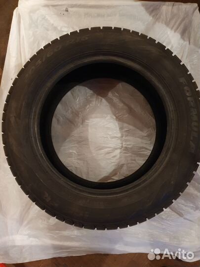 Pirelli Ice Zero FR 205/60 R16