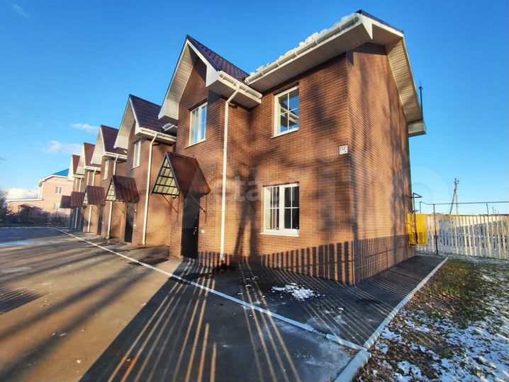 Таунхаус 75 м² на участке 1,1 сот.