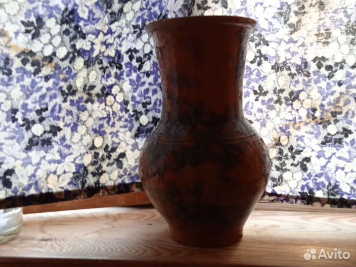 Глиняная крынка