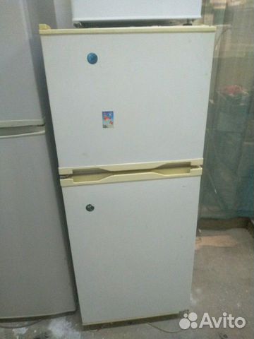 Холодильник Бирюса двухкамерный