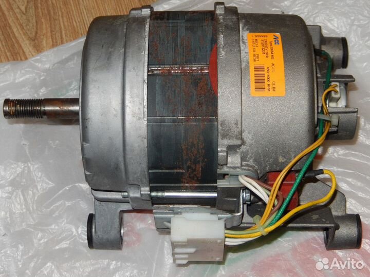 Электродвигатель от стиралки Ardo