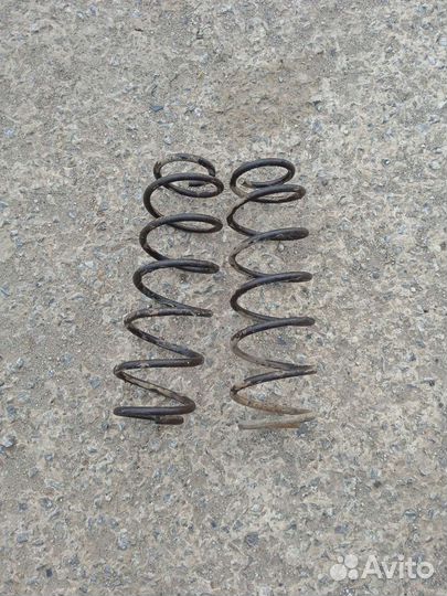 Пружина задняя Рено Лагуна 2