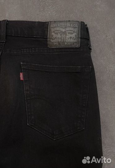 Levis 541 w 32 l 30