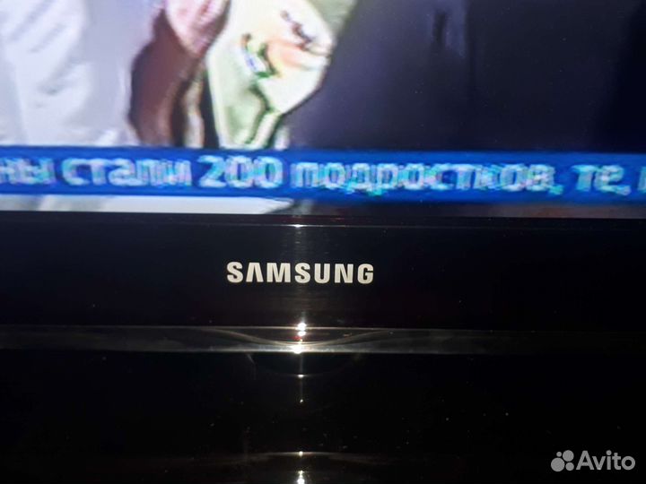 Телевизор Самсунг ЖК 32 дюйма, дигональ 81 см