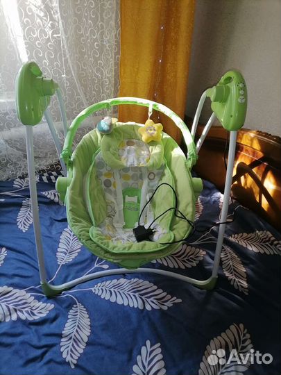 Детские качели-шезлонг электронные