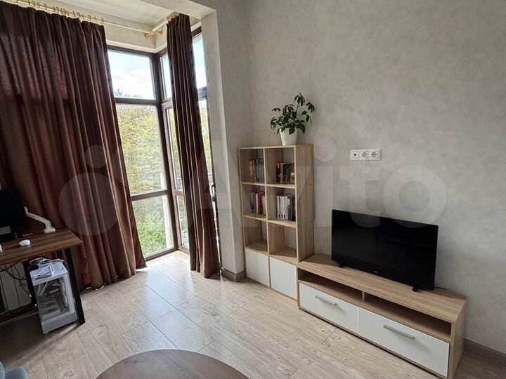 2-к. квартира, 45 м², 2/4 эт.