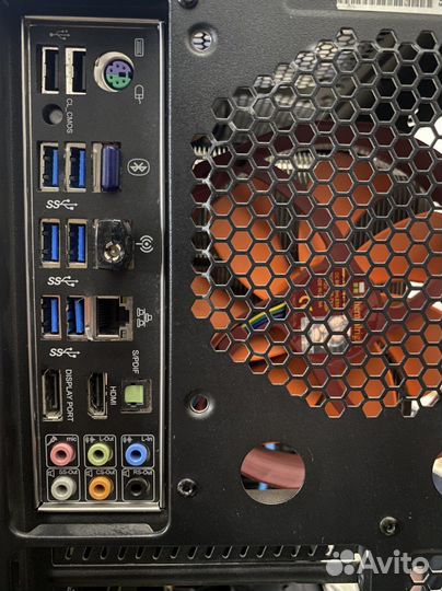 Материнская плата в сборе с процессором