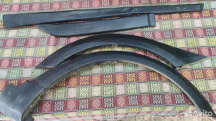 Пластиковые молдинги LADA Vesta SW Cross