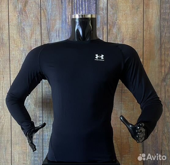 Лонгслив Under Armour Heatgear