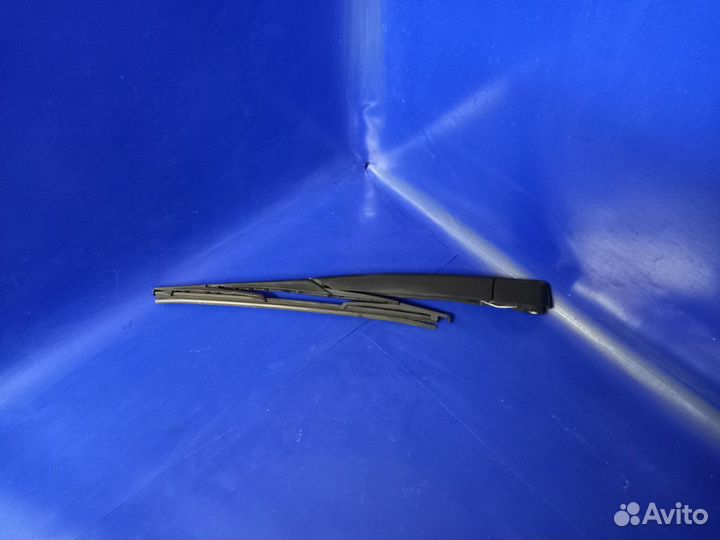 Поводок стеклоочистителя заднего Nissan Qashqai I