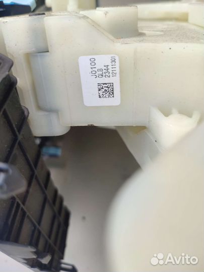 Селектор АКПП Hyundai Solaris 2