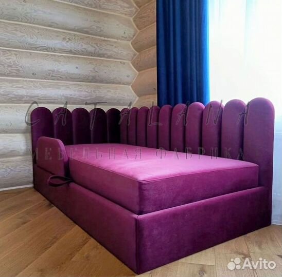 Детская кровать с мягкими бортиками