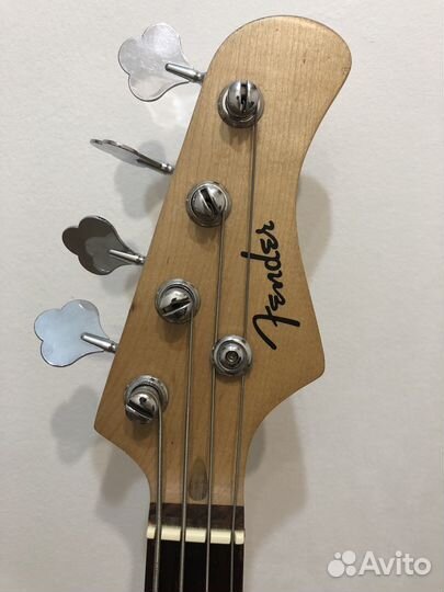 Бас гитара Precision